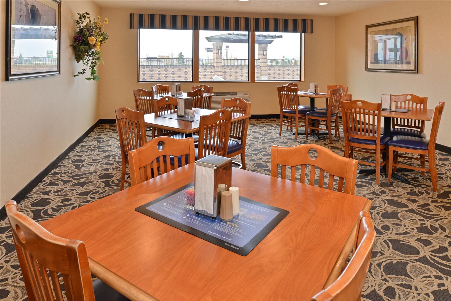 Best Western Pendleton Inn Exterior photo