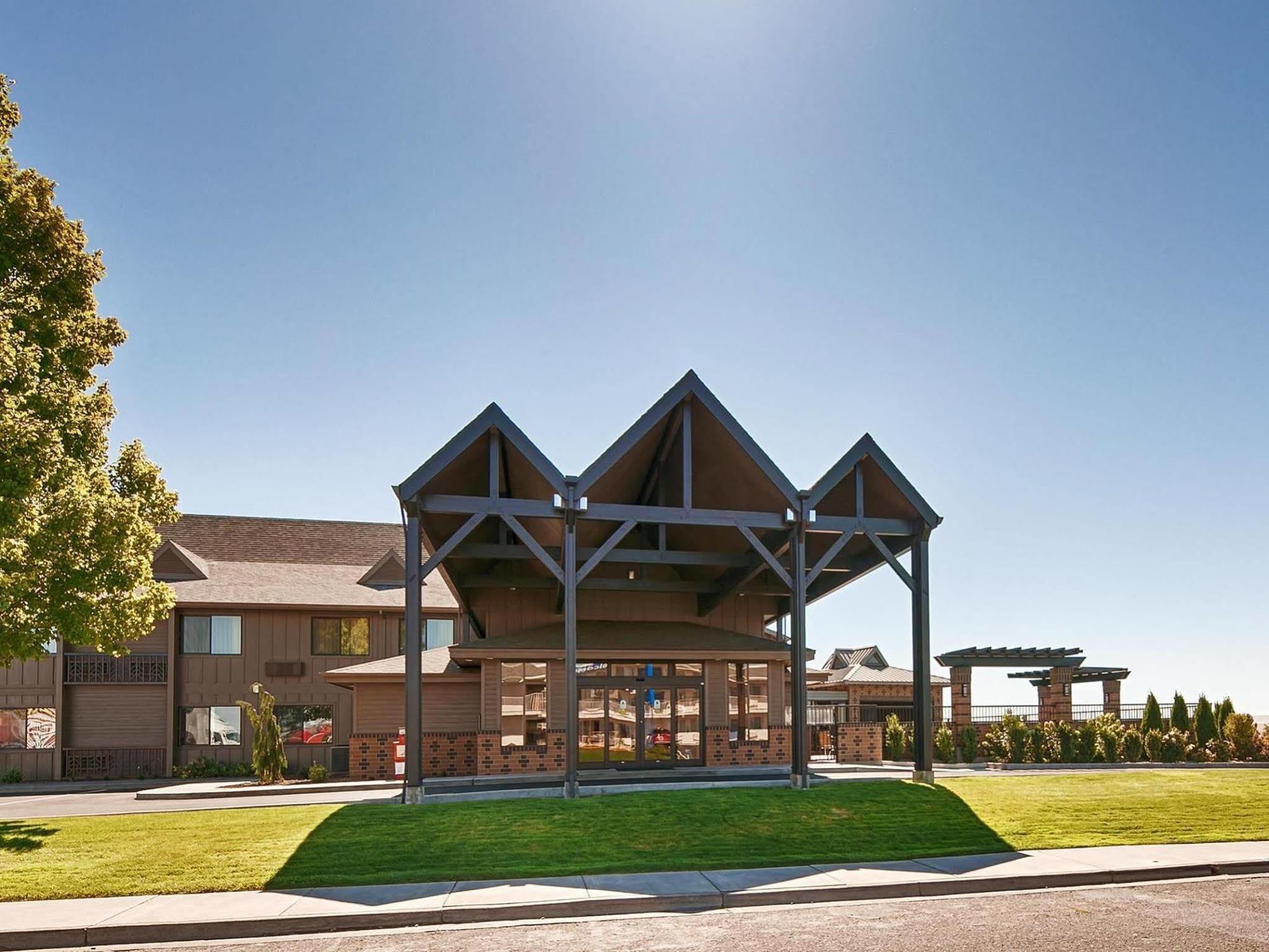 Best Western Pendleton Inn Exterior photo