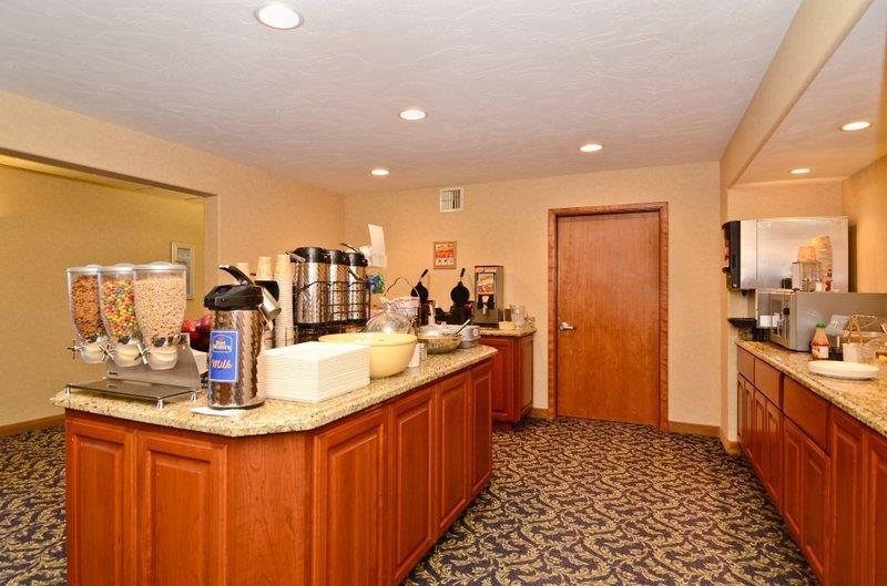 Best Western Pendleton Inn Room photo